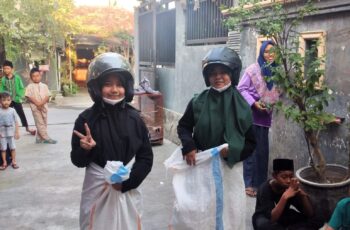 Lomba Balap Karung