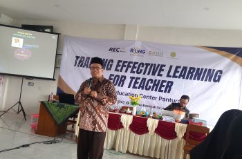 Ilmu yang Tak Ada di Bangku Kuliah