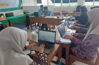 Persiapan Akreditasi SMP Cahaya Quran