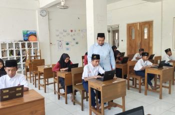 SMP Cahaya Quran Gelar Simulasi OSN-Kabupaten 2025, Siapkan Siswa Hadapi Kompetisi Tingkat Nasional